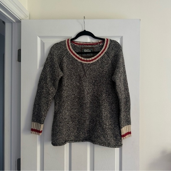 Size M Roots Canada Vintage Wool Blend Cabin Stripe Crewneck Sweater - Picture 2 of 6
